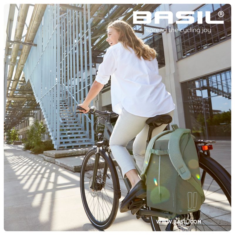 Basil B-Safe Commuter Fietsrugzak Nordlicht - Voor 15,6inch Laptop